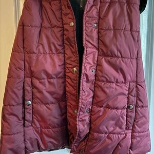 Women’s Burgundy Vest